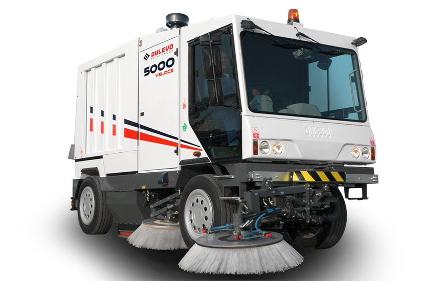MCC Qatar Offers Road Sweeper Machines for Rent in Qatar