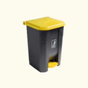 50 litre garbage bin with step